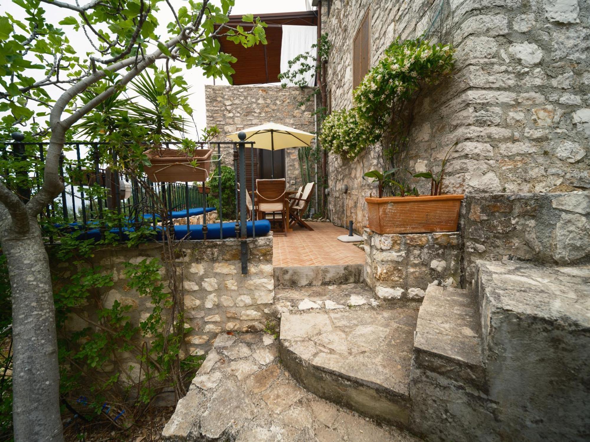 La Finestra Sul Mare - Antonella Apartment Vieste Kültér fotó